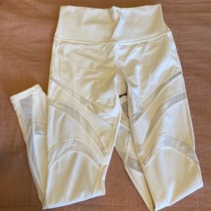 Worn once Lululemon white 7/8 mesh detailed workout leggings